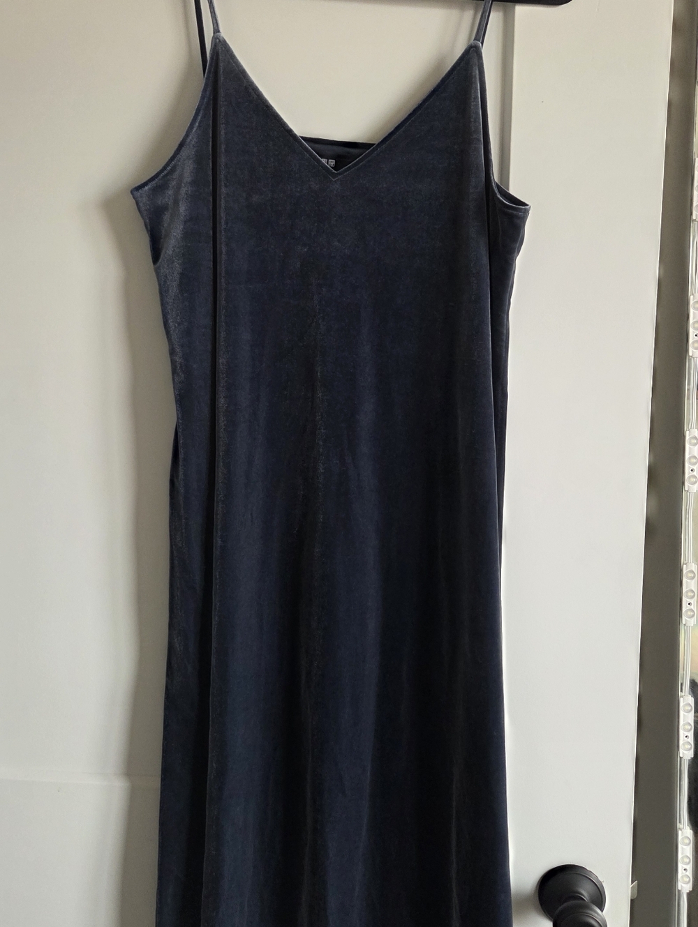 Uniqlo Velour Camisole Midi Dress in Blue